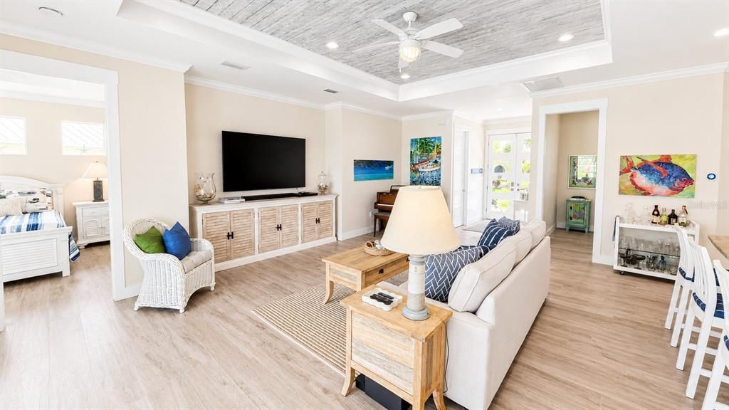 For Sale: $668,700 (3 beds, 2 baths, 1821 Square Feet)