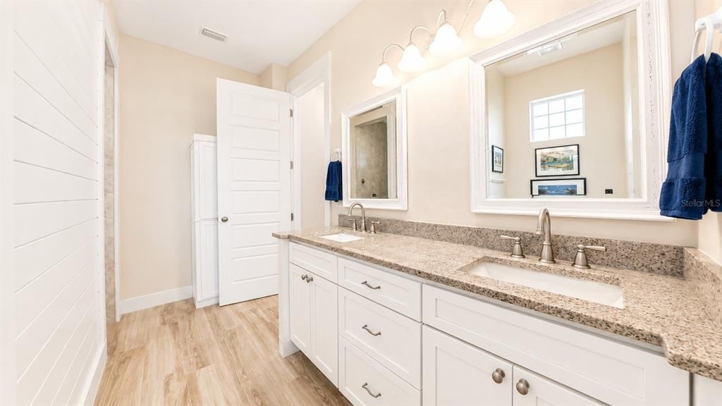 For Sale: $668,700 (3 beds, 2 baths, 1821 Square Feet)