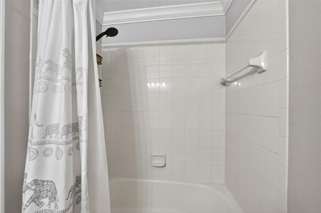 For Sale: $415,000 (3 beds, 2 baths, 1751 Square Feet)