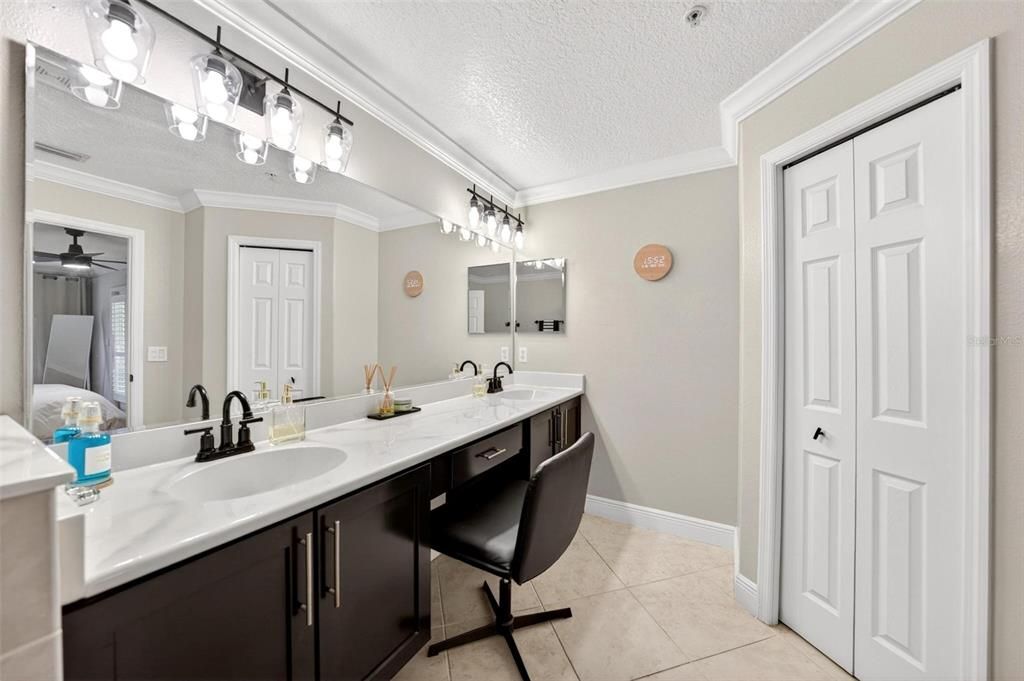 For Sale: $415,000 (3 beds, 2 baths, 1751 Square Feet)