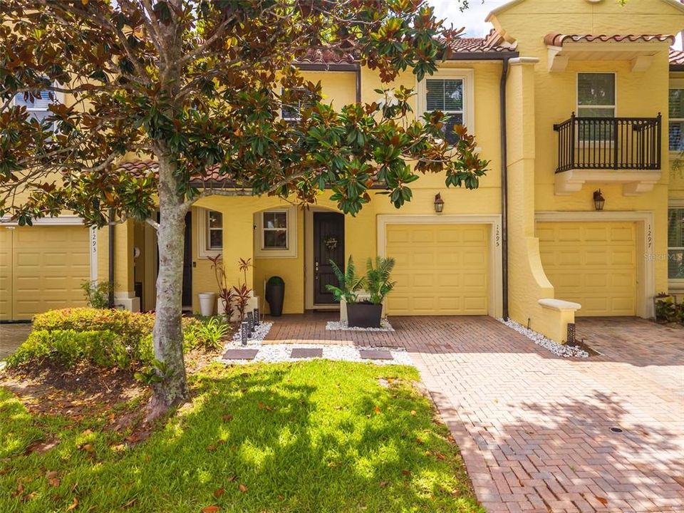 For Sale: $415,000 (3 beds, 2 baths, 1751 Square Feet)