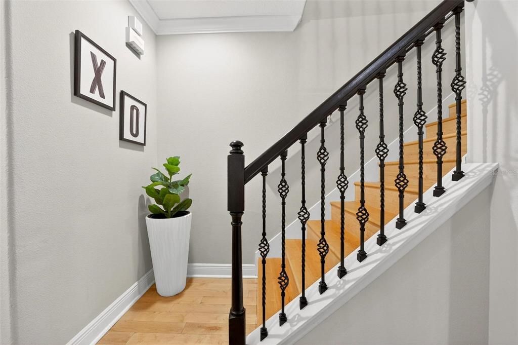 For Sale: $415,000 (3 beds, 2 baths, 1751 Square Feet)