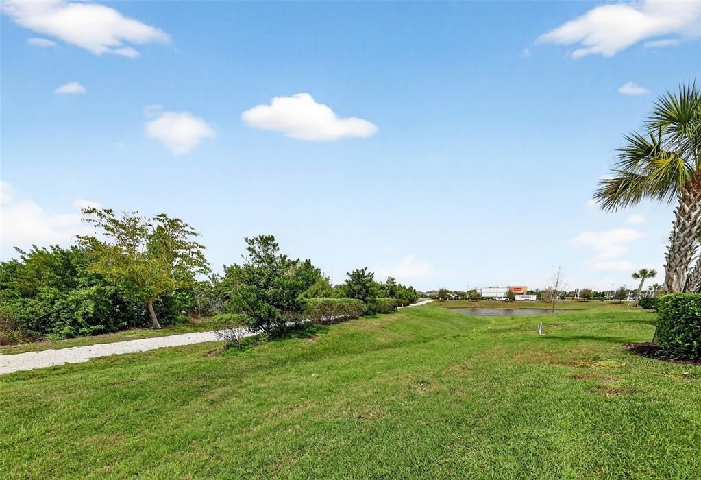 For Rent: $2,250 (3 beds, 2 baths, 1822 Square Feet)
