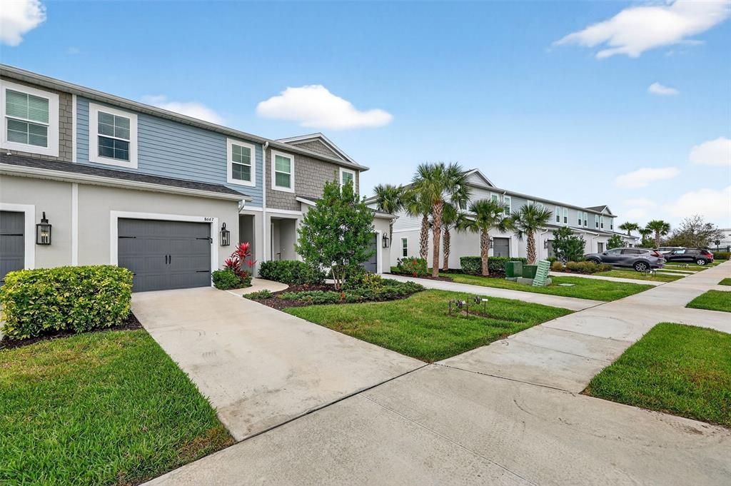 For Rent: $2,250 (3 beds, 2 baths, 1822 Square Feet)