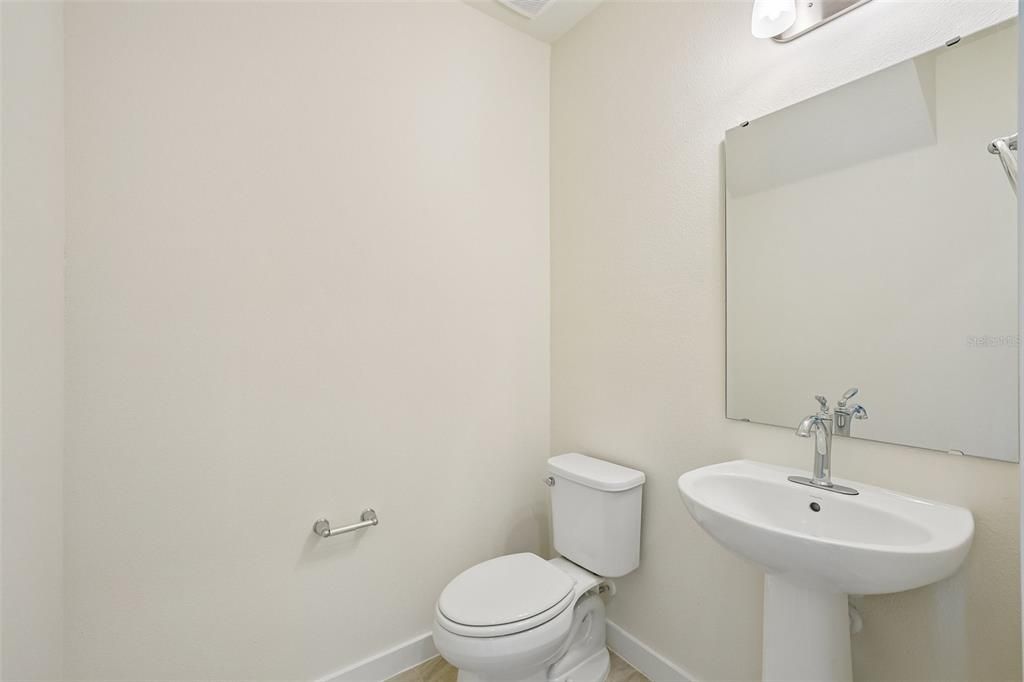Active With Contract: $419,690 (4 beds, 2 baths, 2227 Square Feet)