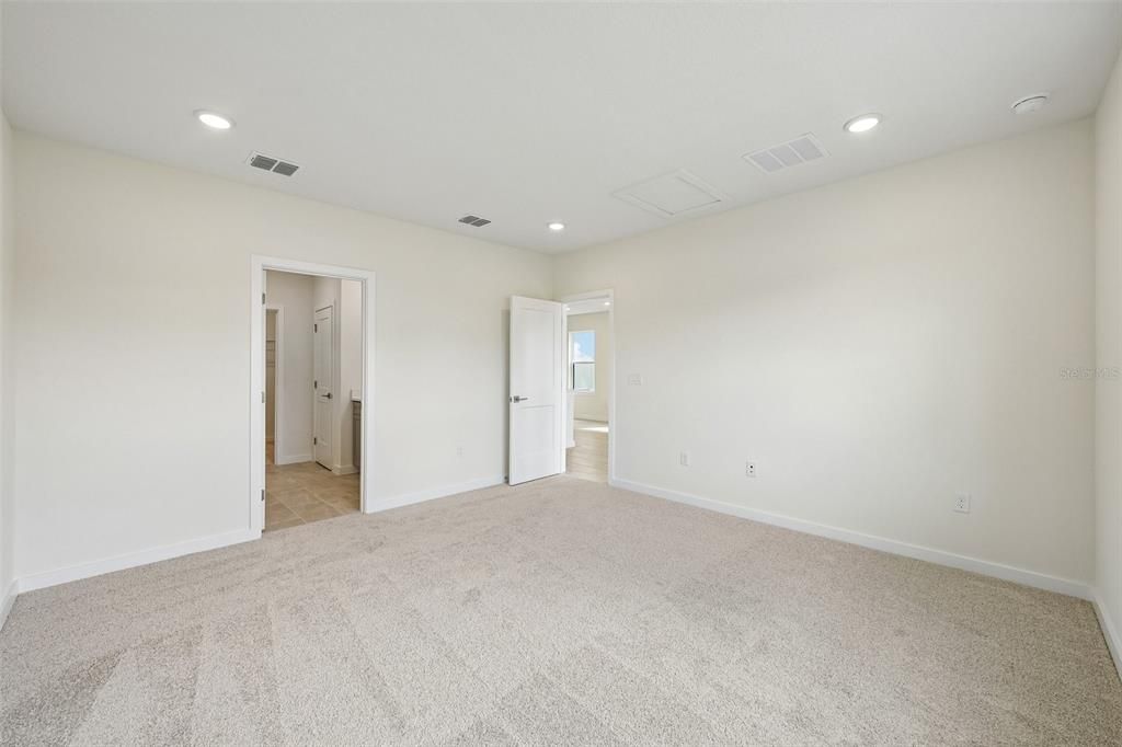 Active With Contract: $419,690 (4 beds, 2 baths, 2227 Square Feet)