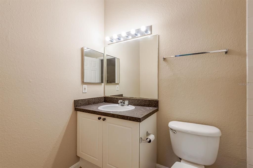 For Rent: $2,200 (3 beds, 2 baths, 1510 Square Feet)