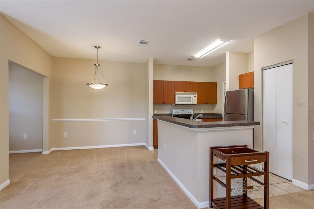 For Rent: $2,200 (3 beds, 2 baths, 1510 Square Feet)
