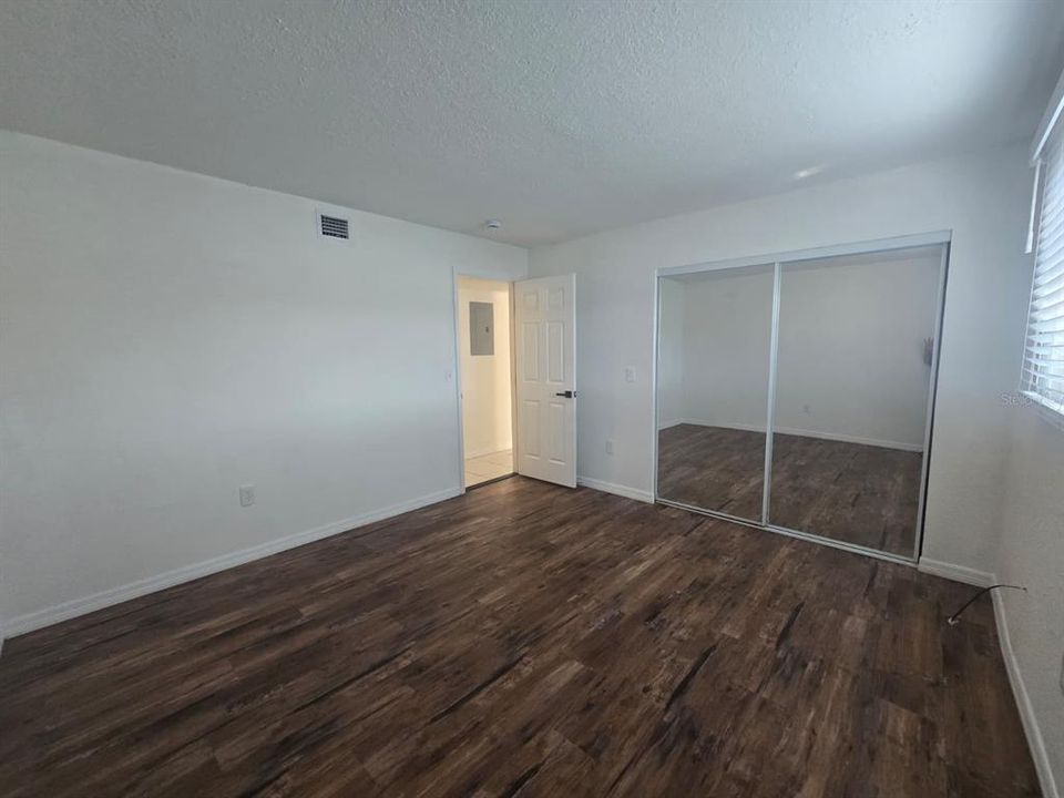 В аренду: $1,600 (2 спален, 2 ванн, 897 Квадратных фут)