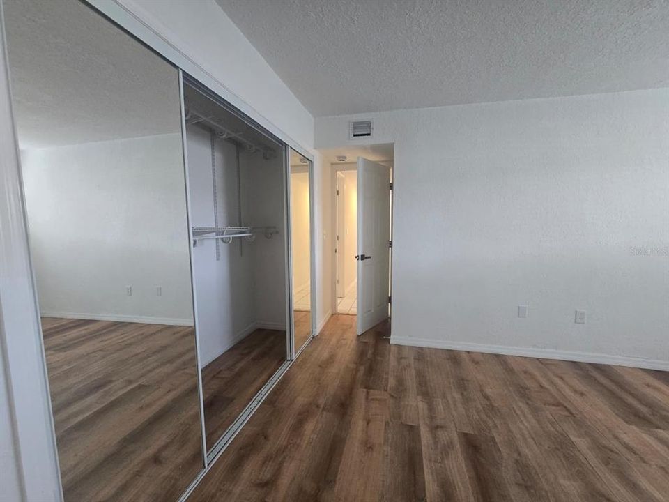 В аренду: $1,600 (2 спален, 2 ванн, 897 Квадратных фут)
