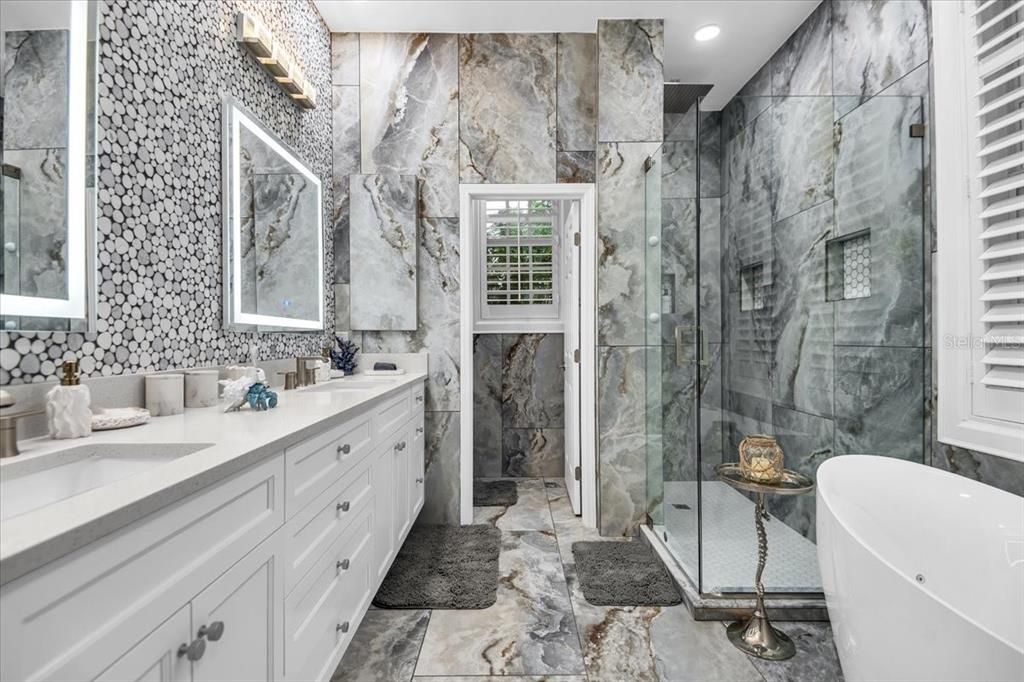 For Rent: $17,000 (5 beds, 5 baths, 3248 Square Feet)
