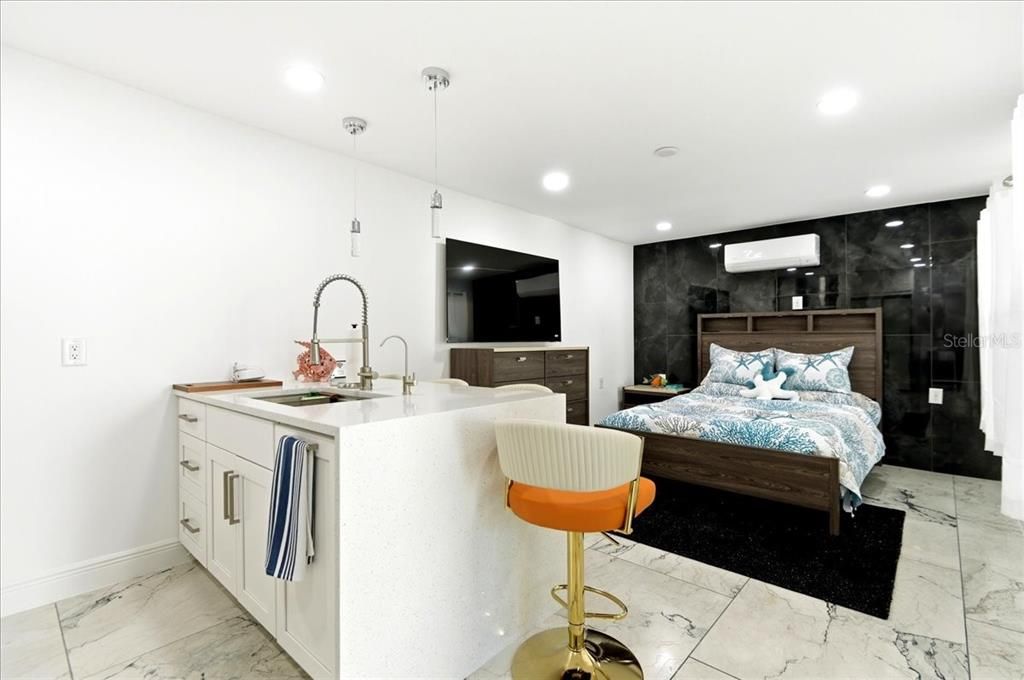 For Rent: $17,000 (5 beds, 5 baths, 3248 Square Feet)