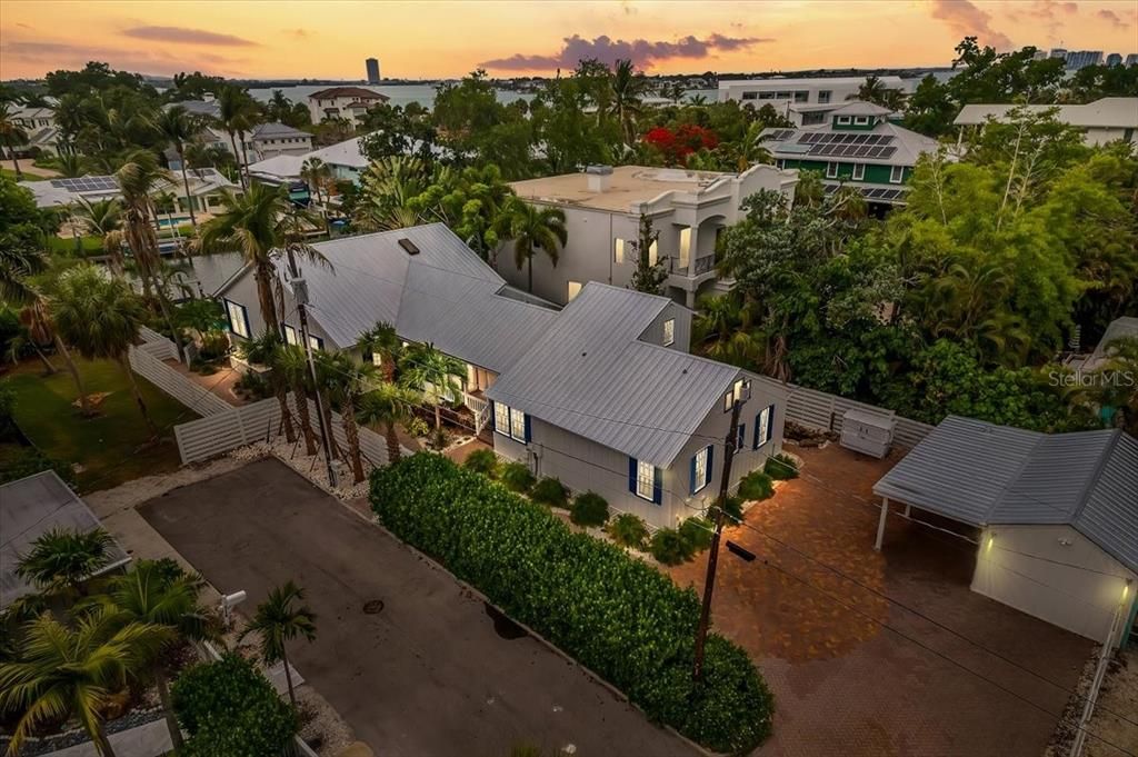 For Rent: $17,000 (5 beds, 5 baths, 3248 Square Feet)