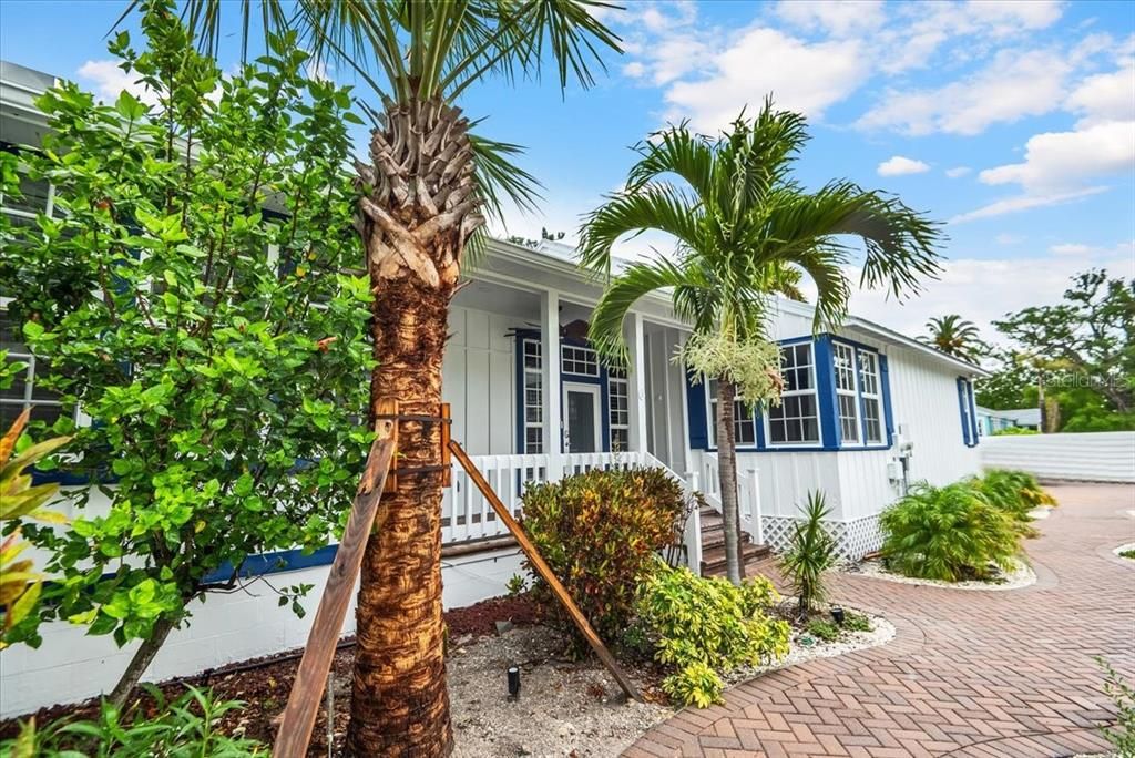 For Rent: $17,000 (5 beds, 5 baths, 3248 Square Feet)