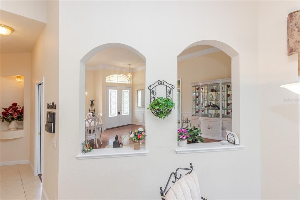 For Sale: $439,000 (3 beds, 3 baths, 2419 Square Feet)