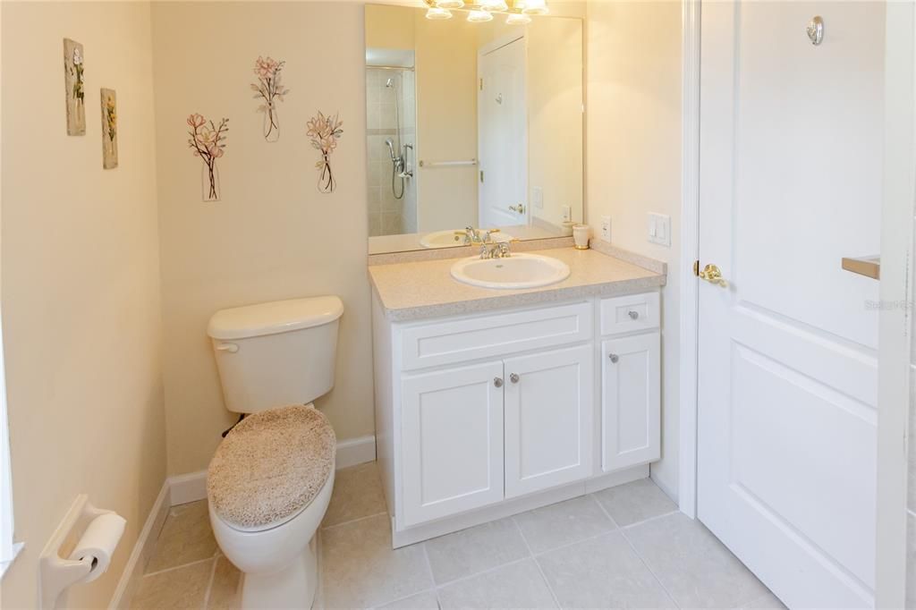 For Sale: $439,000 (3 beds, 3 baths, 2419 Square Feet)