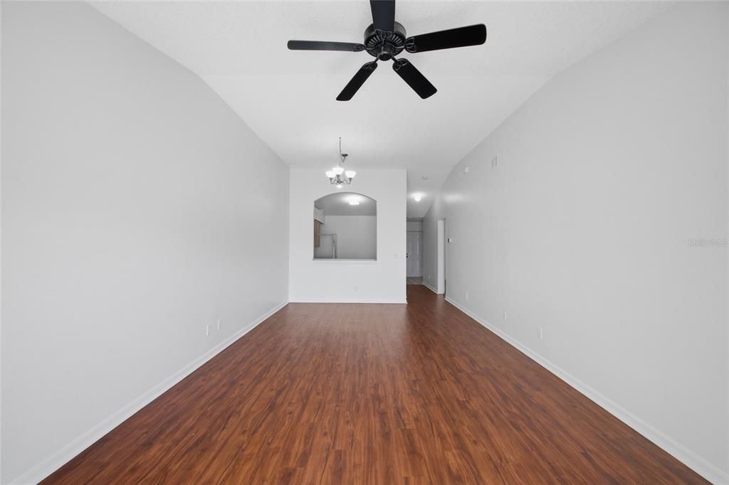 En Venta: $259,950 (2 camas, 2 baños, 1130 Pies cuadrados)