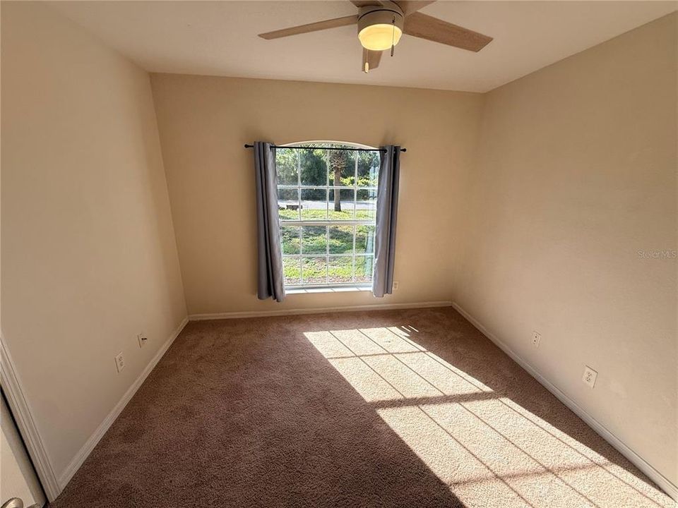 В аренду: $1,795 (3 спален, 2 ванн, 1217 Квадратных фут)