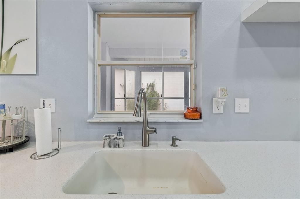 For Rent: $1,800 (2 beds, 2 baths, 1461 Square Feet)
