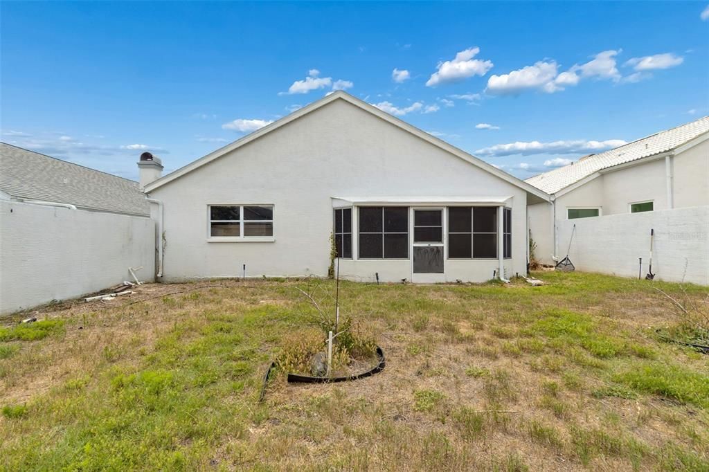 For Rent: $1,800 (2 beds, 2 baths, 1461 Square Feet)