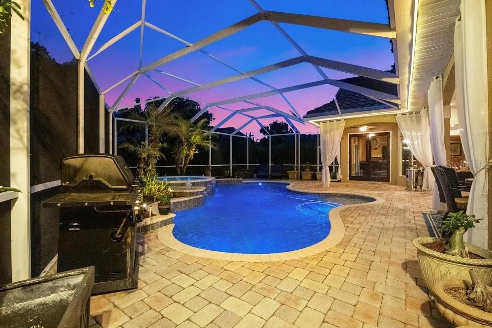 For Sale: $949,500 (4 beds, 4 baths, 3403 Square Feet)