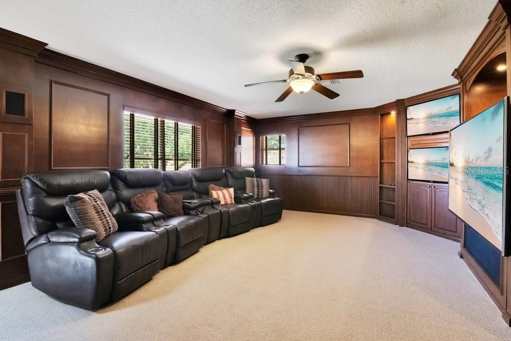 For Sale: $949,500 (4 beds, 4 baths, 3403 Square Feet)