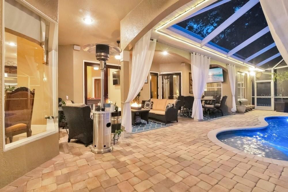 For Sale: $949,500 (4 beds, 4 baths, 3403 Square Feet)