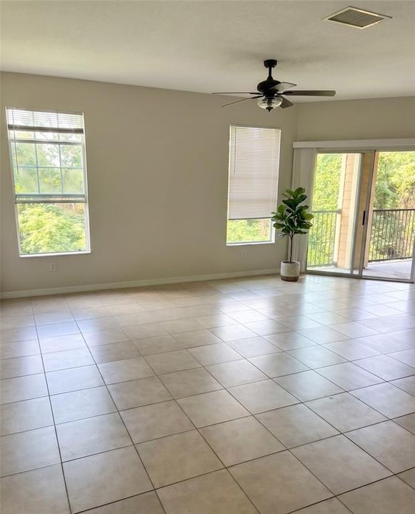 For Rent: $1,800 (2 beds, 2 baths, 1109 Square Feet)