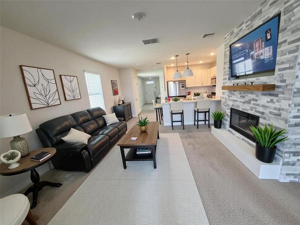 For Sale: $373,724 (3 beds, 2 baths, 1516 Square Feet)
