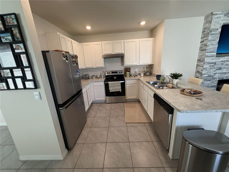 For Sale: $373,724 (3 beds, 2 baths, 1516 Square Feet)