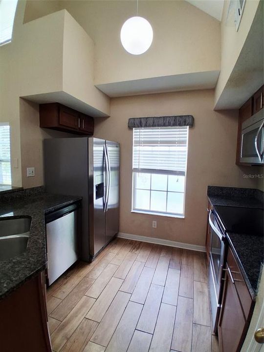 En Venta: $299,900 (3 camas, 2 baños, 1578 Pies cuadrados)