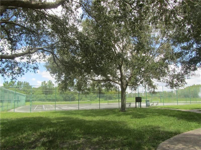 En Venta: $299,900 (3 camas, 2 baños, 1578 Pies cuadrados)