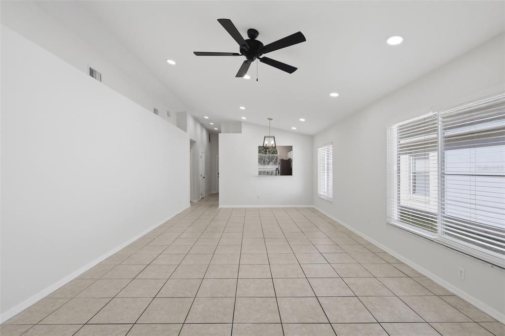 Active With Contract: $375,000 (3 beds, 2 baths, 1345 Square Feet)