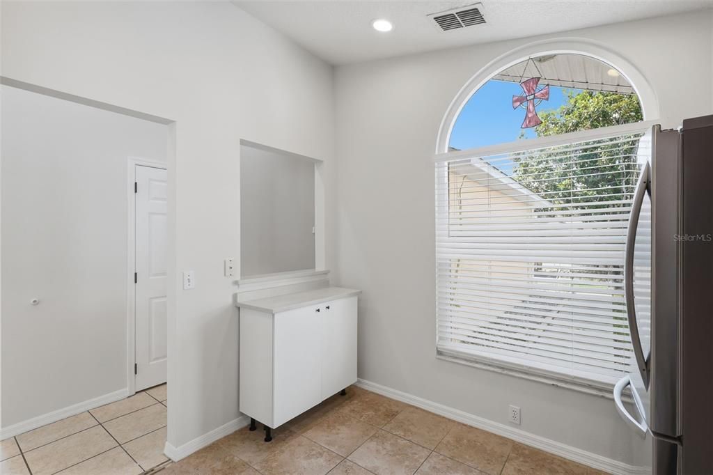 Active With Contract: $375,000 (3 beds, 2 baths, 1345 Square Feet)