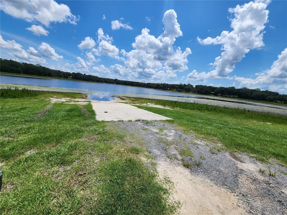 Active With Contract: $31,900 (1.05 acres)