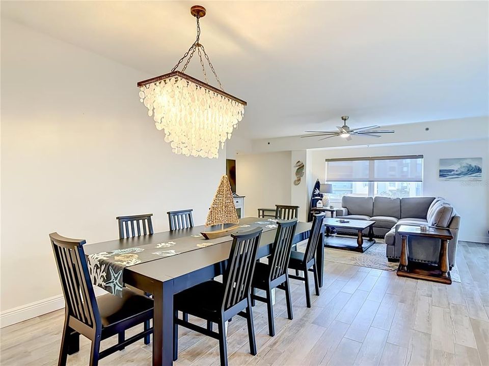 На продажу: $529,900 (3 спален, 2 ванн, 1771 Квадратных фут)