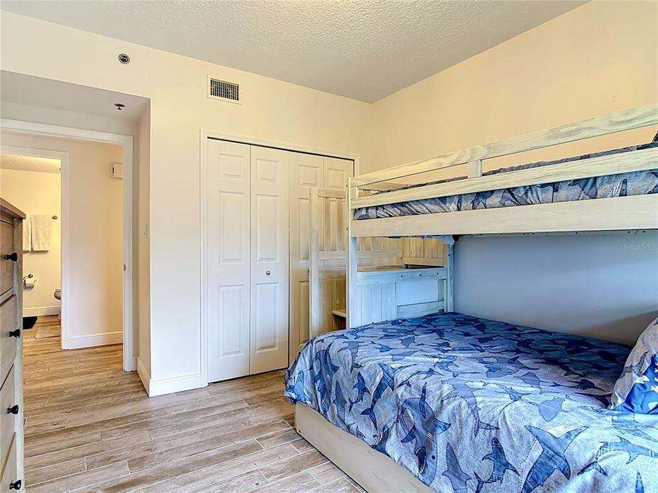 На продажу: $529,900 (3 спален, 2 ванн, 1771 Квадратных фут)