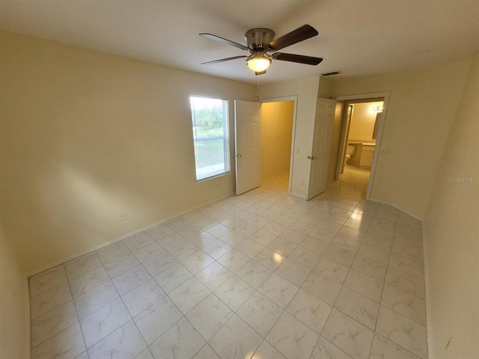 For Rent: $1,525 (2 beds, 2 baths, 987 Square Feet)