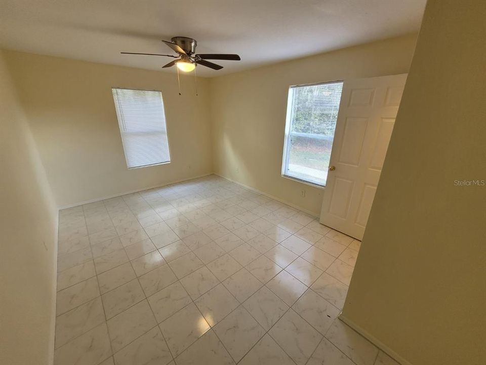 For Rent: $1,525 (2 beds, 2 baths, 987 Square Feet)