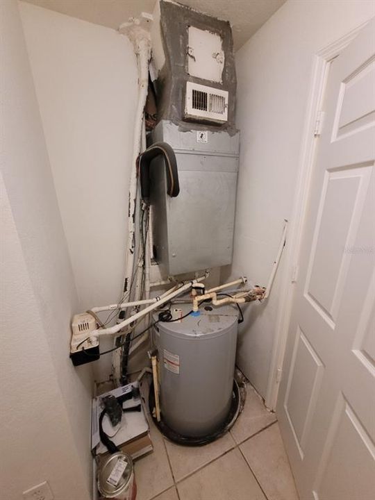 For Rent: $1,525 (2 beds, 2 baths, 987 Square Feet)