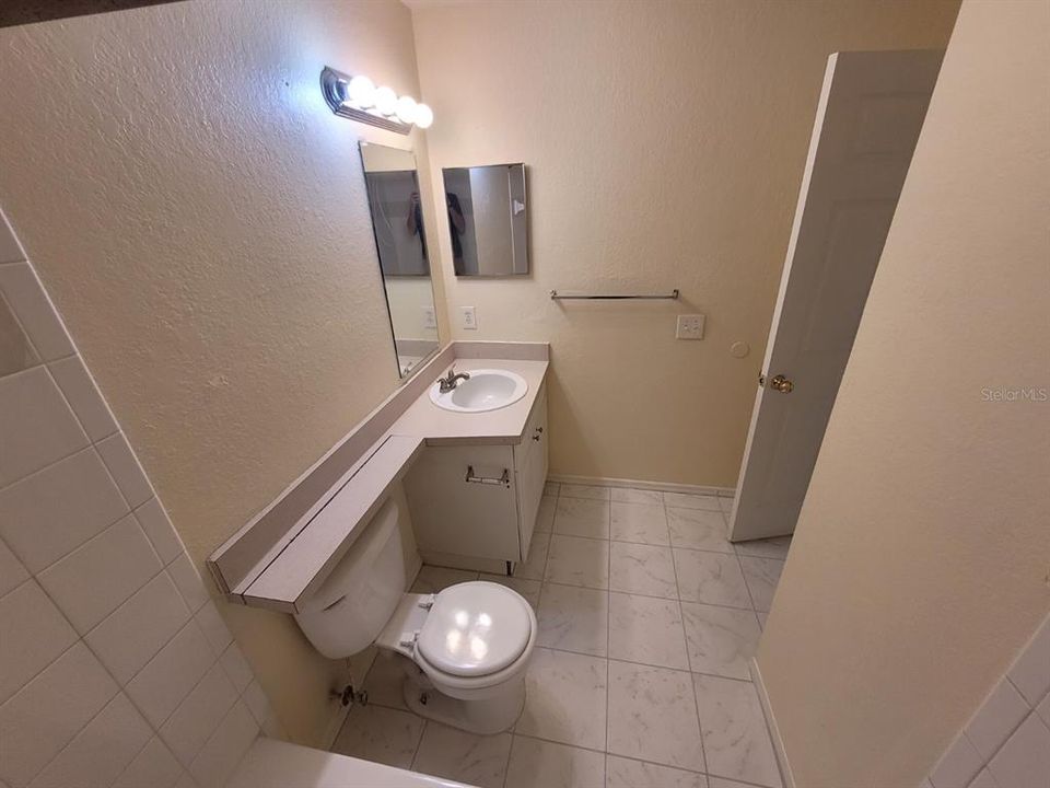 For Rent: $1,525 (2 beds, 2 baths, 987 Square Feet)