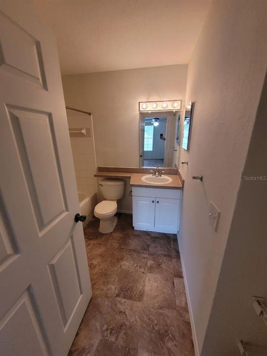 For Rent: $1,775 (3 beds, 2 baths, 1170 Square Feet)