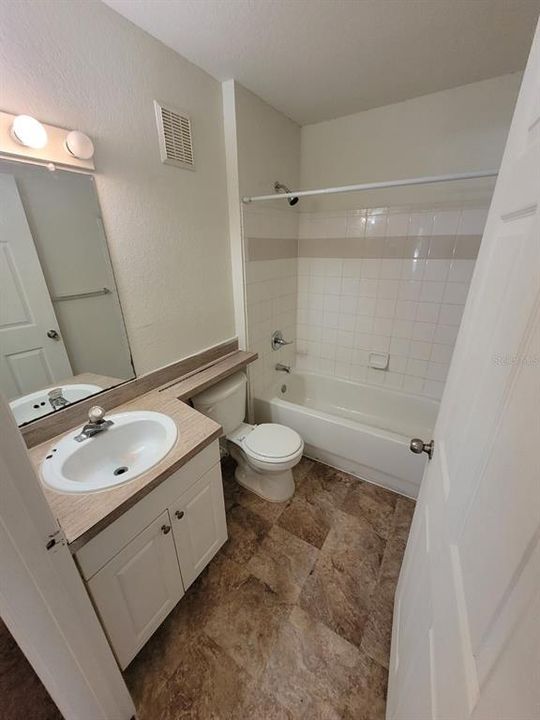 For Rent: $1,775 (3 beds, 2 baths, 1170 Square Feet)