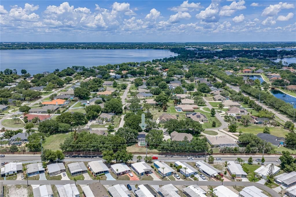 На продажу: $399,900 (4 спален, 2 ванн, 2186 Квадратных фут)