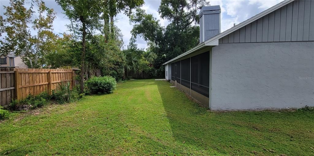 For Rent: $2,725 (4 beds, 2 baths, 2102 Square Feet)