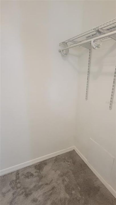 For Rent: $2,725 (4 beds, 2 baths, 2102 Square Feet)