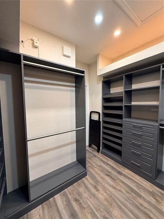 For Rent: $3,500 (4 beds, 3 baths, 3004 Square Feet)