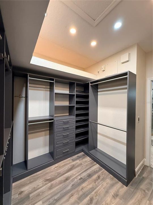 For Rent: $3,500 (4 beds, 3 baths, 3004 Square Feet)