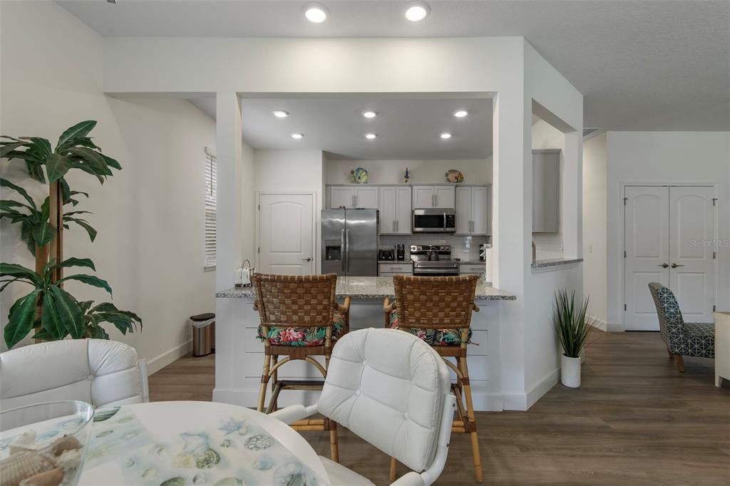 For Sale: $329,000 (3 beds, 2 baths, 1715 Square Feet)