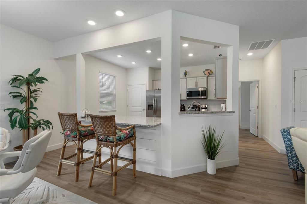 For Sale: $329,000 (3 beds, 2 baths, 1715 Square Feet)